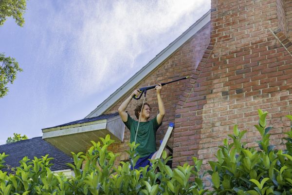 Brick House Cleaning in Nokomis
