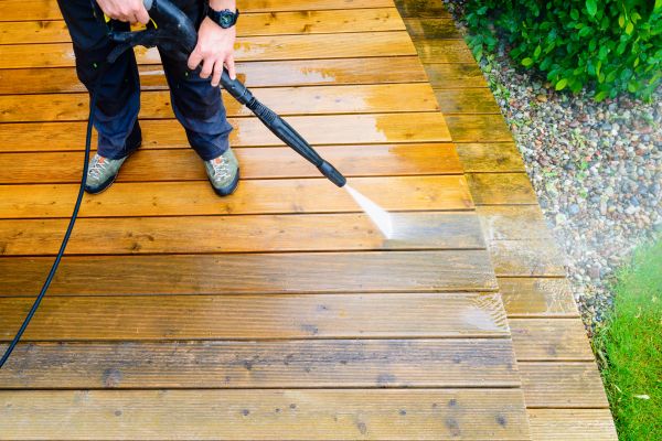 Deck Power Washing in Nokomis