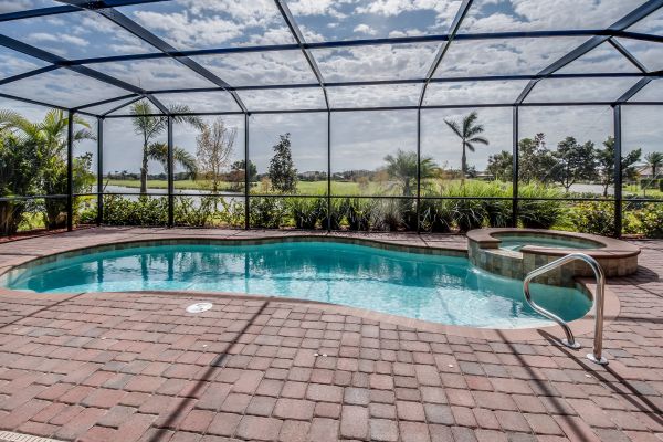 Cost of Pool Enclosure Cleaning in Nokomis