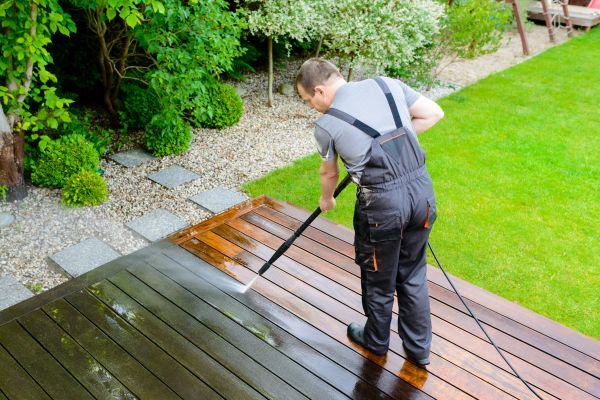 Cost of Deck And Patio Cleaning in Nokomis