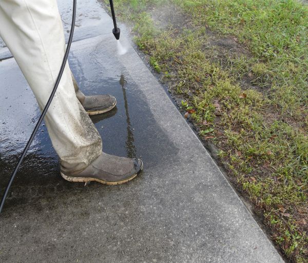 Concrete Slab Powerwashing in Nokomis